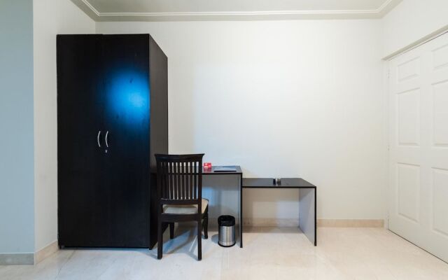 OYO 4717 Apartment Arma Rooms