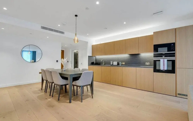 Chic 3-bedroom Condo