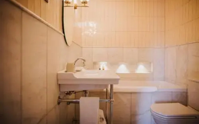 Redcoats Farmhouse Hotel