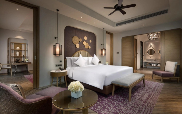 Crowne Plaza QingdaoOrientalMovieMetropolis