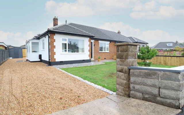 2 Pine Grove