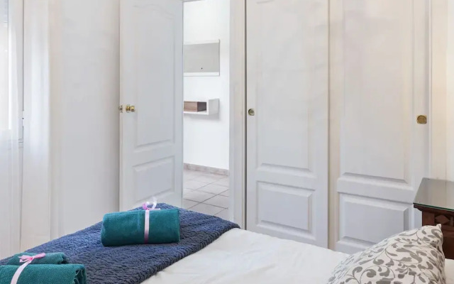 Sun-kissed Holiday Home in Islantilla With Swimming Pool