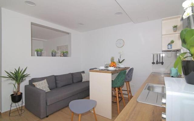 Studio Apartman Karlita