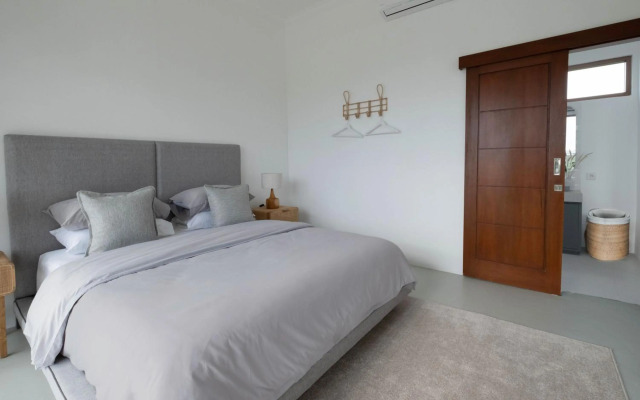 40% OFF Brand New Luxurious Villa in Seminyak