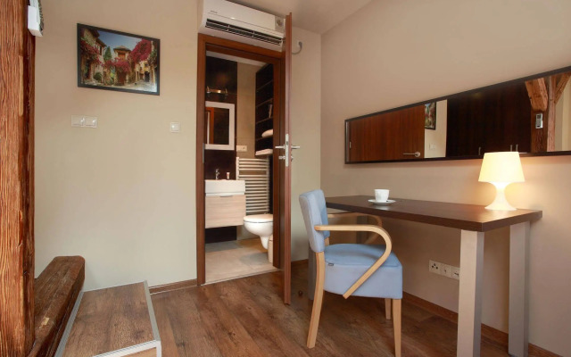 Salve Apartments