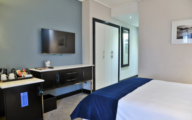 The Commodore Hotel