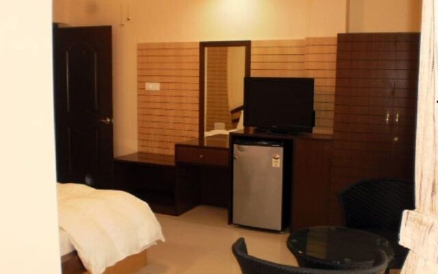Hotel Hilltop International
