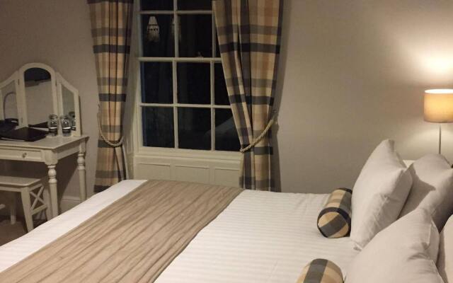 Scotch Arms Mews