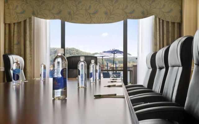 Holiday Inn Lake Guntersville