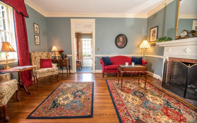 Cedars of Williamsburg Bed & Breakfast