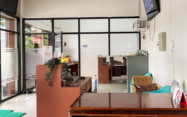 RedDoorz Lotte Near Ptc Mall – Guest Rooms – Palembang