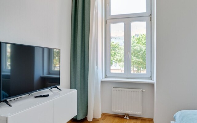 Serene Apartment In Wien Near Naschmarkt