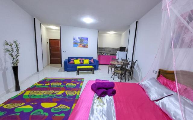 Apartment Place of Dreams near the sea RedSeaLine