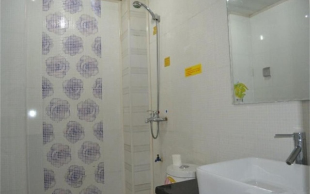 Xi'an Happy Hotel – Bathroom – Xi'an