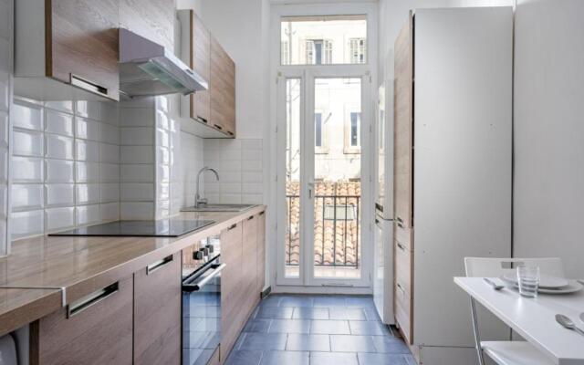 Superb apartment 100sqm, 5 min from the Old Port