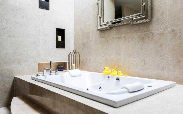 V Villas Hua Hin - MGallery Collection