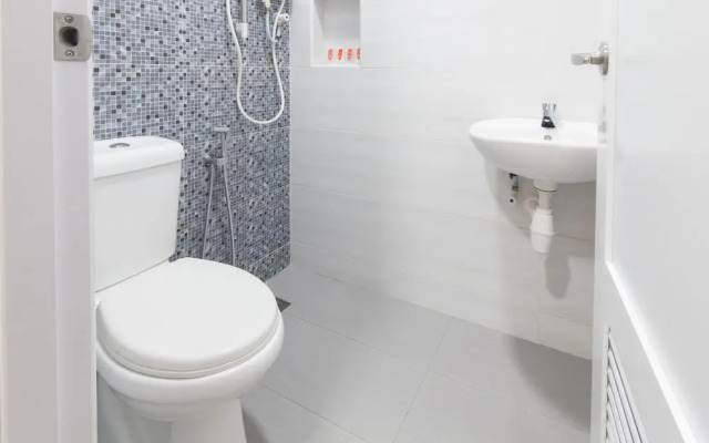 OYO 1145 Lea Guest House & Cafe