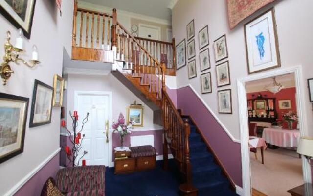 Castle Lodge Bed & Breakfast