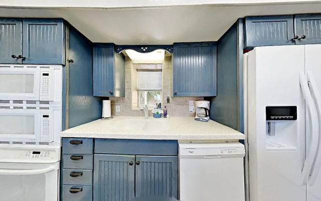 Beachfront Penthouse by RedAwning