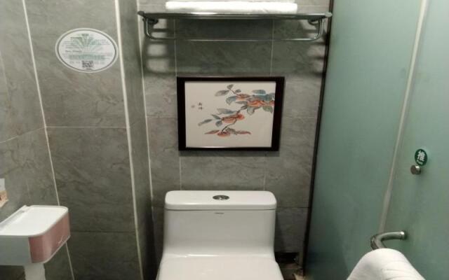 GreenTree Alliance Hotel  Xinyang Nanjing Road DonGYAng Branch