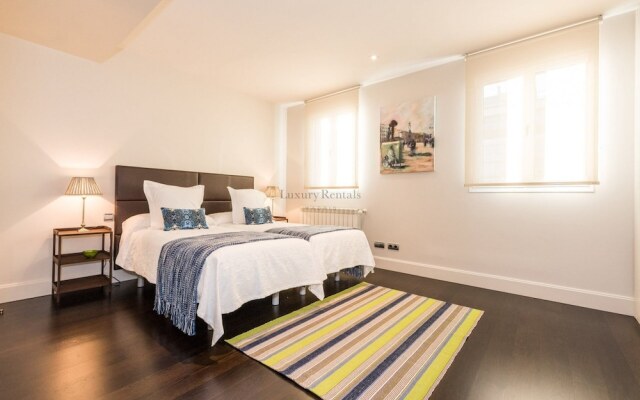 2 bedrooms Golden Mile barrio Salamanca ( Serrano I )