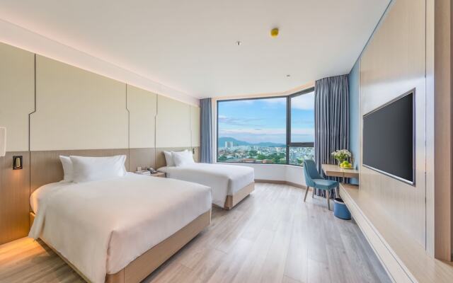 Awaken Danang Hotel