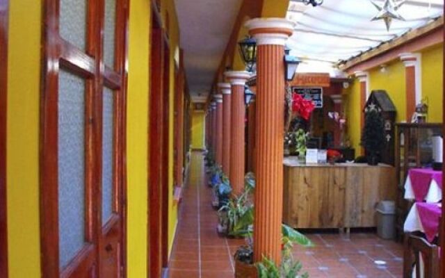 Hotel Arcos del Carmen