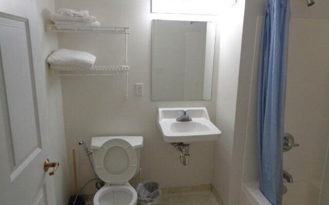 Riverview Suites Apartments