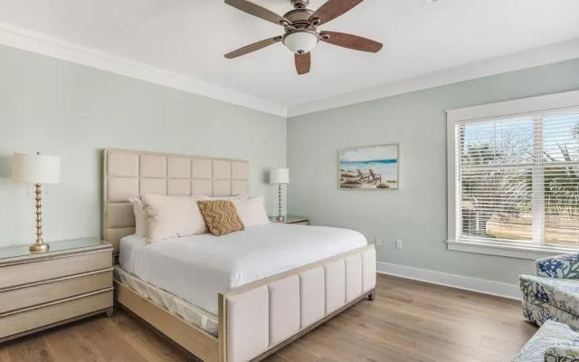 Magnolia Bay 8598
