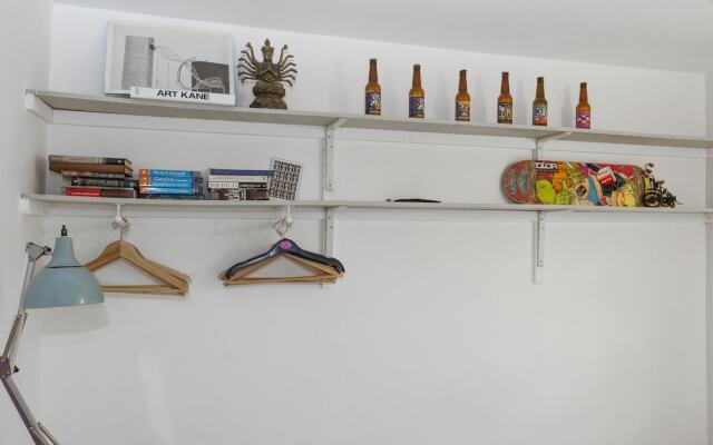Stylish 1BR Next to Tower Bridge