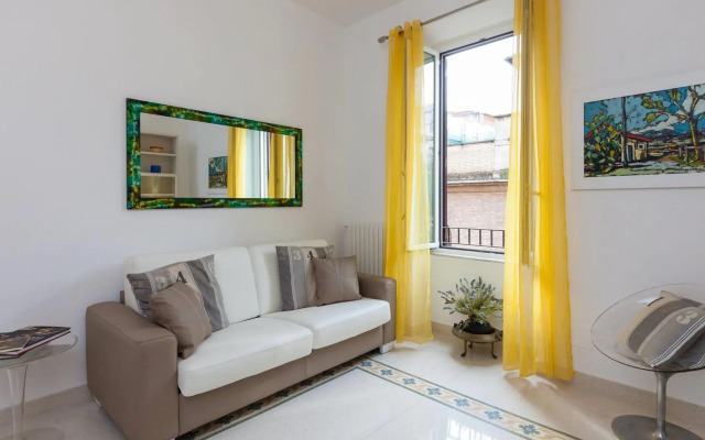 San Calisto Apartment