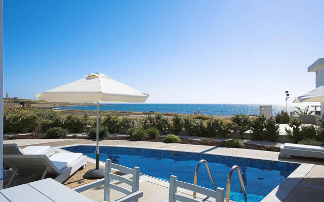 Paradise Cove Beach Villas