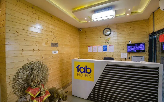 Fabhotel Happy Stay I