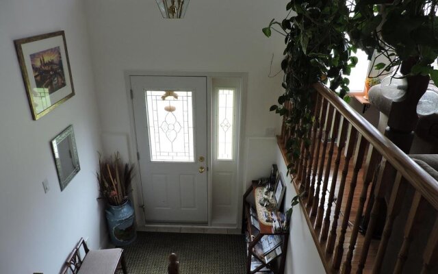 Tucked Inn the Harbour Bed & Breakfast