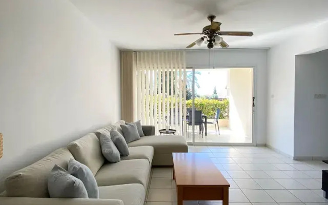 70 PAP - Stay Anthea Gardens - Calm Living
