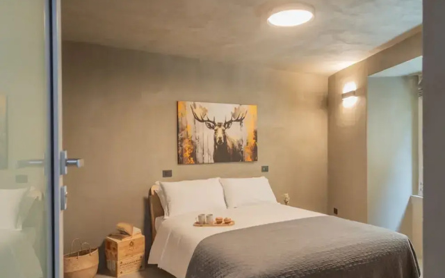 Urio s Castle Suites