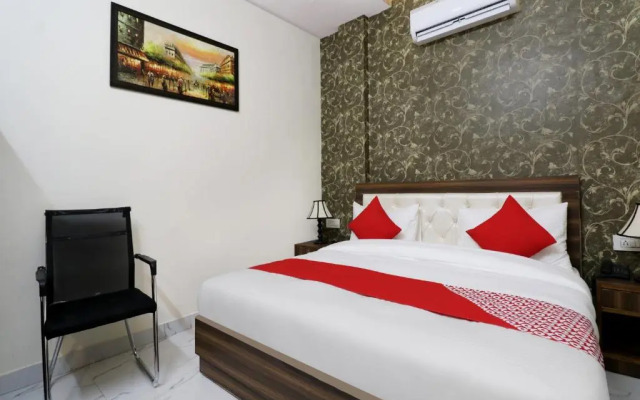 Hotel Sangeet by OYO Rooms