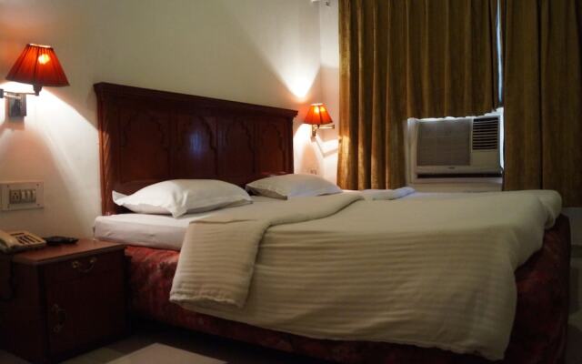 Mohan Hotel
