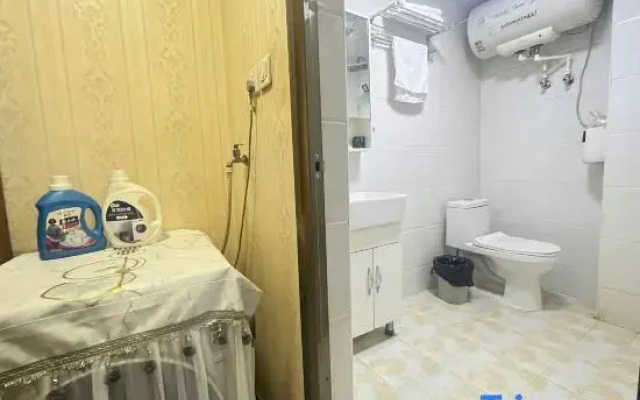 Tianjin Luxury Bishui Apartment