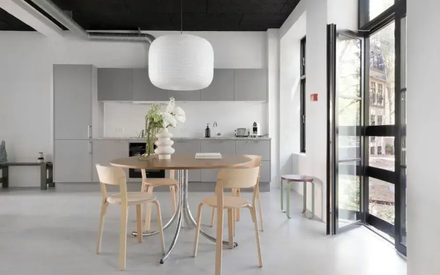 No.186 apartments by Daniel&Jacob's