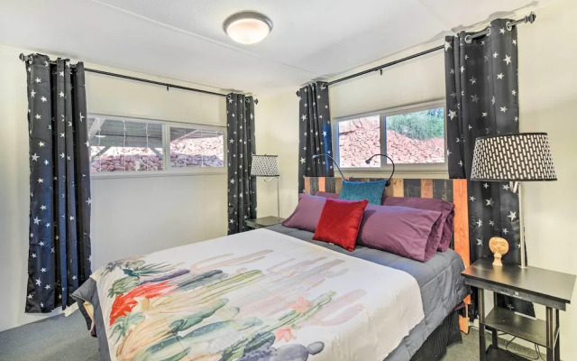 Sedona Stardust Hideaway' w/ Patio & Mtn Views!