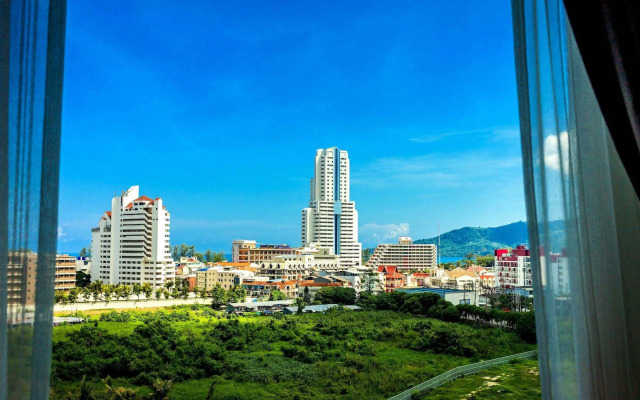 Add Plus Hotel & Spa