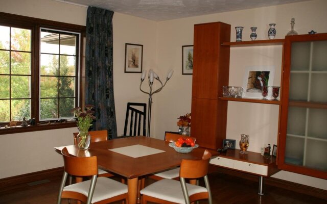 Just For You Bed and Breakfast