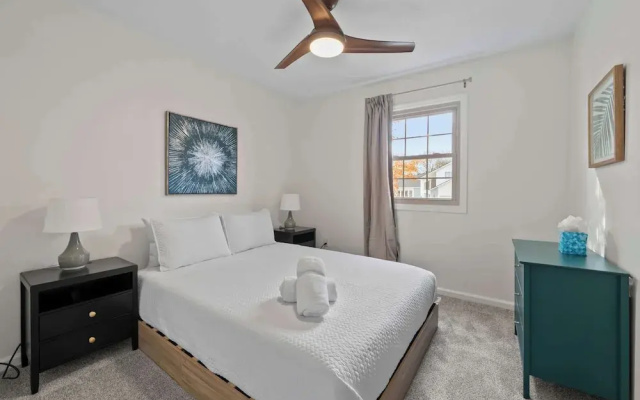Dublin Blue Haven - Home for 12