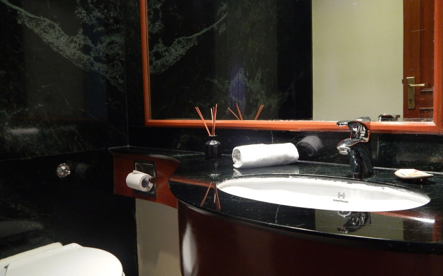 The Central Park Hotel