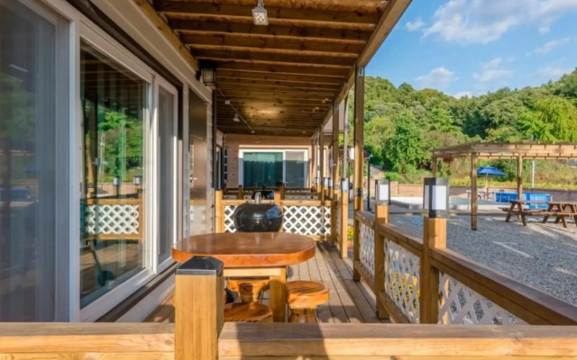Paju Tteuranchae Pension