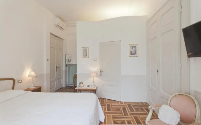 Piazza Venezia Le Camere