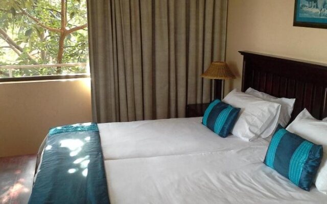 Ibis Lodge