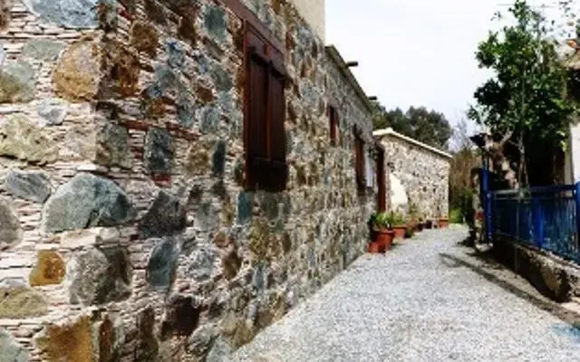 Saint John Sia house