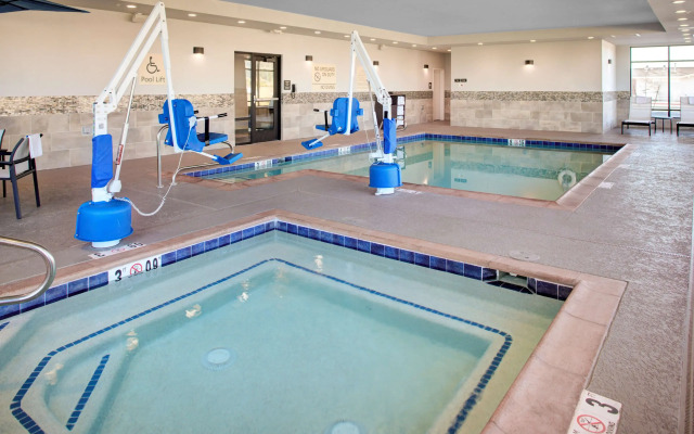 Hampton Inn & Suites Flagstaff East